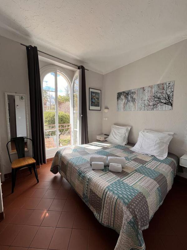 La Villa Roseraie , Hotel Familial Ouvert Toute L Annee Vence Buitenkant foto