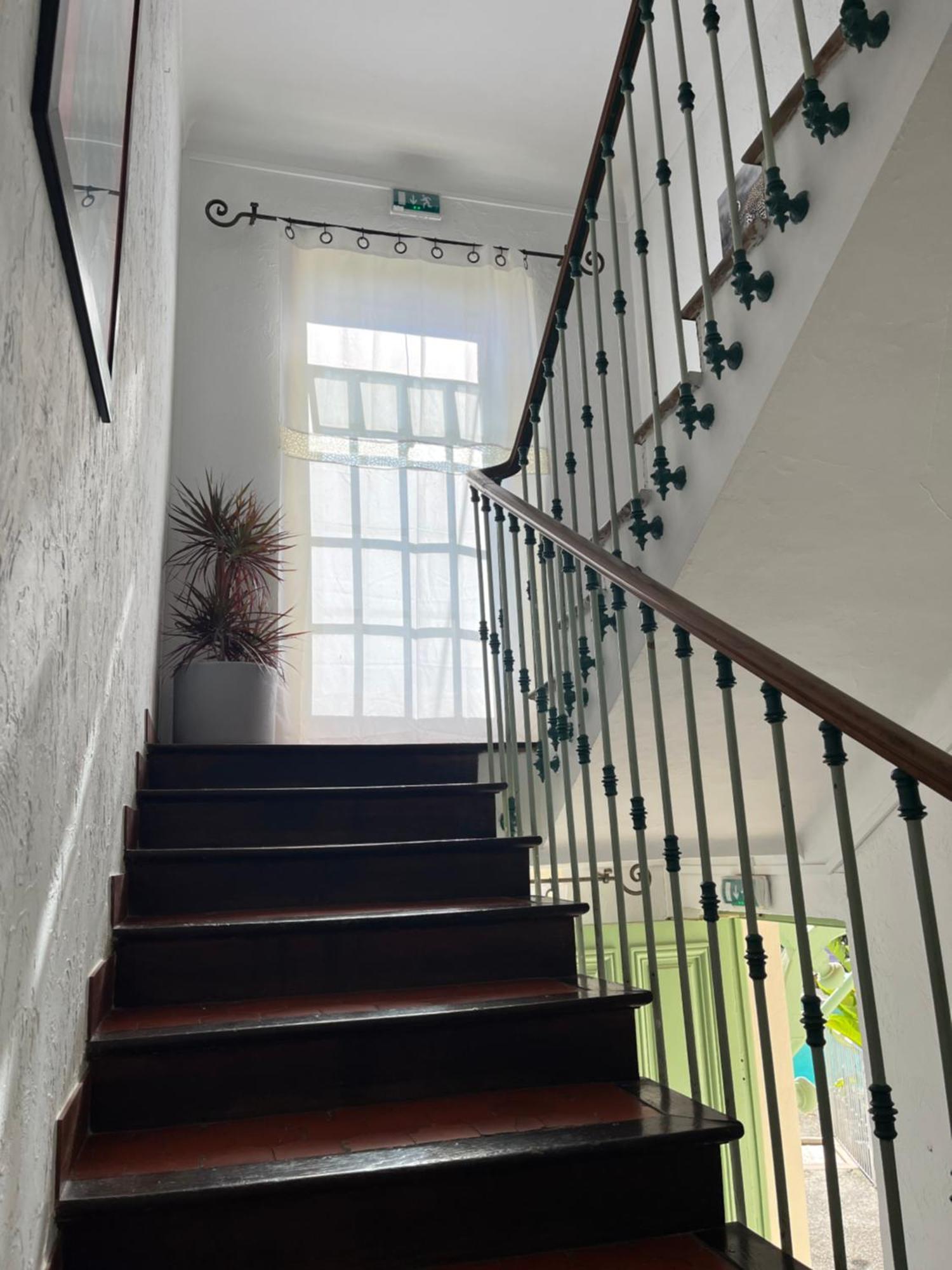 La Villa Roseraie , Hotel Familial Ouvert Toute L Annee Vence Buitenkant foto