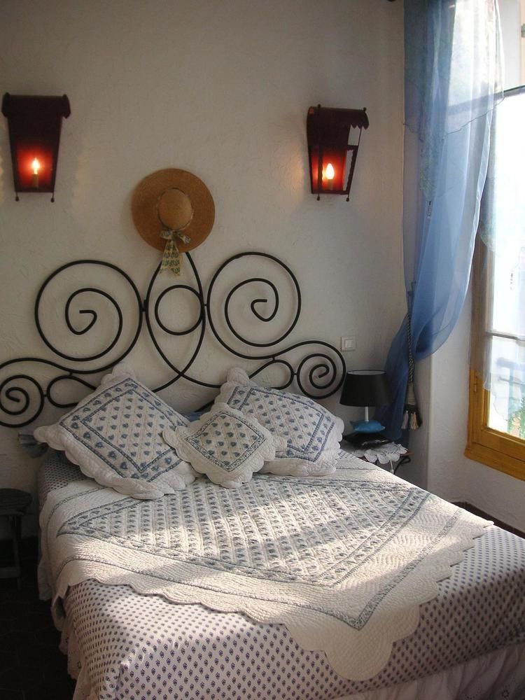 La Villa Roseraie , Hotel Familial Ouvert Toute L Annee Vence Buitenkant foto
